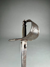 Загрузить изображение в средство просмотра галереи, Belle main-gauche Ep XIXe