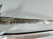 Загрузить изображение в средство просмотра галереи, Belle main-gauche Ep XIXe