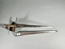 Загрузить изображение в средство просмотра галереи, Belle main-gauche Ep XIXe