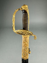 Загрузить изображение в средство просмотра галереи, Sabre d'officier de Marine.