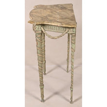 Загрузить изображение в средство просмотра галереи, Petite console italienne époque XVIIIe