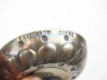 Charger l'image dans la galerie, TASTE-VIN en argent à motifs de godrons et pastilles, gravé Caillard Louis