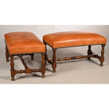 Загрузить изображение в средство просмотра галереи, Paire de banquettes Louis XIV