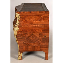 Загрузить изображение в средство просмотра галереи, Commode tombeau d'époque Louis XV Estampillée de Migeon