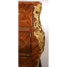 Загрузить изображение в средство просмотра галереи, Commode tombeau d'époque Louis XV Estampillée de Migeon