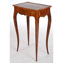 Загрузить изображение в средство просмотра галереи, GARNIER Pierre. TABLE DE SALON LOUIS XV