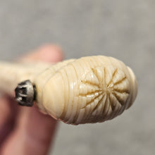 Charger l'image dans la galerie, Charmant Éventail d'époque XVIIIe