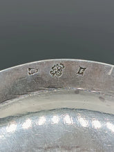 Загрузить изображение в средство просмотра галереи, Plat en argent XVIII ème