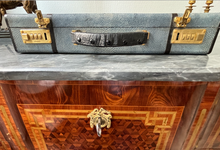Загрузить изображение в средство просмотра галереи, Attaché-case en bois gainé de galuchat céleste XXe