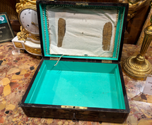 Загрузить изображение в средство просмотра галереи, Coffret en marqueterie - Epoque XIXe