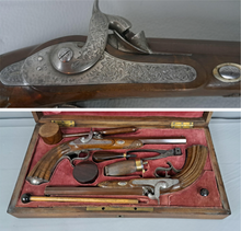 Загрузить изображение в средство просмотра галереи, Coffret avec paire de pistolets LEPAGE.