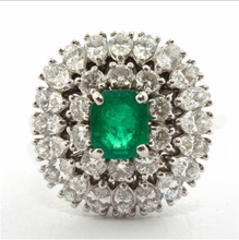 Загрузить изображение в средство просмотра галереи, Bague en platine sertie d'une émeraude
