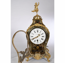 Charger l'image dans la galerie, Cartel et son cul de lampe d'époque Louis XV