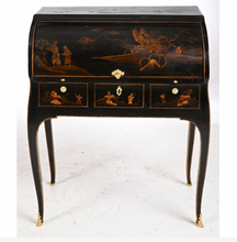 Charger l'image dans la galerie, Bureau Cylindre Ep Louis XV estampillé par FOURREAU Louis