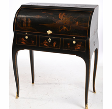 Charger l'image dans la galerie, Bureau Cylindre Ep Louis XV estampillé par FOURREAU Louis