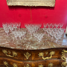Charger l'image dans la galerie, 53 pièces en cristal taillé Baccarat, modèle Armagnac