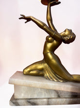 Load image into Gallery viewer, Lampe Art Déco "Danseuse au globe" France, c.1930