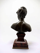 Load image into Gallery viewer, Diane en buste - bronze d’après Mathurin Moreau (1822-1912)