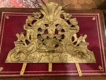 Загрузить изображение в средство просмотра галереи, Fronton d'époque Régence En Bois Doré