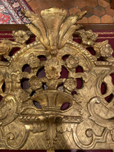 Загрузить изображение в средство просмотра галереи, Fronton d'époque Régence En Bois Doré