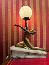 Load image into Gallery viewer, Lampe Art Déco "Danseuse au globe" France, c.1930