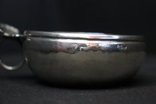 Загрузить изображение в средство просмотра галереи, TASSE A VIN en argent, ROUEN 1749 par Jean-René ROUSSEL reçu en 1731. - ARGEADES - Antiquaire Rouen