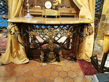 Загрузить изображение в средство просмотра галереи, CONSOLE RÉGENCE - Galerie de l'Astrée - Argeades