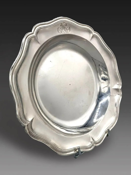 Plat en argent XVIII ème 