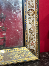 Charger l'image dans la galerie, Miroir en verre églomisé Epoque Charles X
