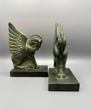 Charger l'image dans la galerie, Paire de serre-livres - Modèle Pégase par George Henri Laurent
