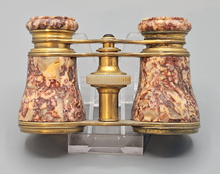 Charger l'image dans la galerie, Jumelles de théâtre en placage de marbre vers 1900
