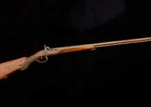 Загрузить изображение в средство просмотра галереи, Fusil de chasse d’apparat à percussion, début du XIXe
