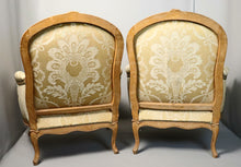 Загрузить изображение в средство просмотра галереи, POTHIER Jean-Jacques, Maître en 1750. Large paire de bergères
