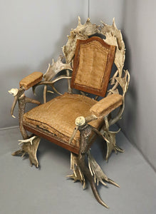 Exceptionnel fauteuil en bois de cerfs - XIXè siècle
