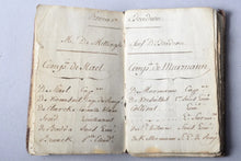 Charger l&#39;image dans la galerie, Charmant petit carnet à reliure en maroquin année 1789
