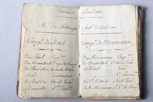 Charmant petit carnet à reliure en maroquin année 1789