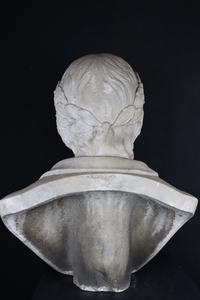 BUSTE en marbre probablement de Carrare représentant le Roi Henri IV Ep.fin XVIIIè